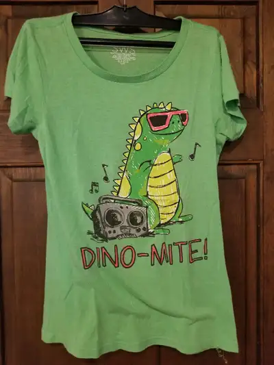 Girls T-shirts Size L (Size 10-12), View more
