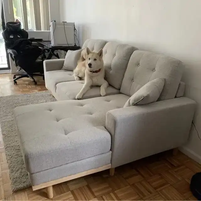 canapé sectionnel à vendre in Couches & Futons in City of Montréal - Image 3