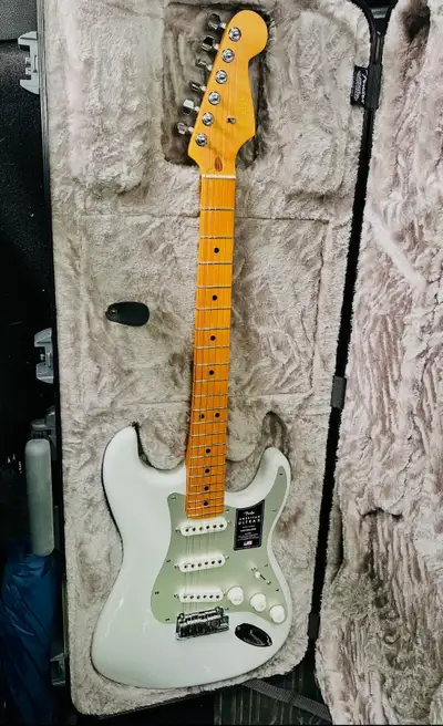 Selling my mint condition Ultra II Strat Top of the line American model Compare to prices over $3k n...