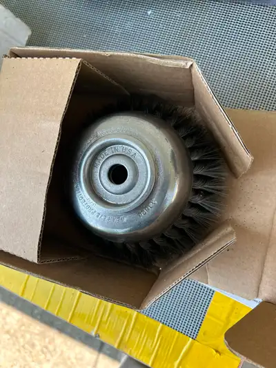 NEW OSBORN 6" KNOTED WIRE CUP BRUSHAS PICTURED, View more