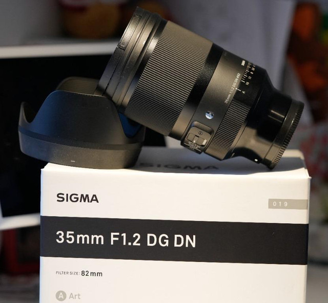 Sigma sony mount 35 f 1.2  in Cameras & Camcorders in City of Halifax