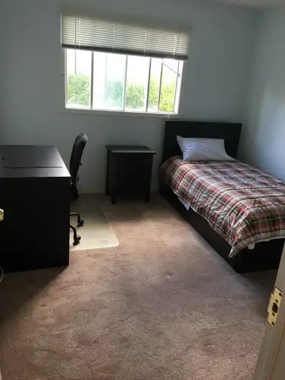 $850 ROOM for Rent Female Student May 1, View more