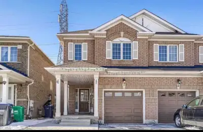 Charming house available for rent, featuring a spacious layout perfect for families or professionals...