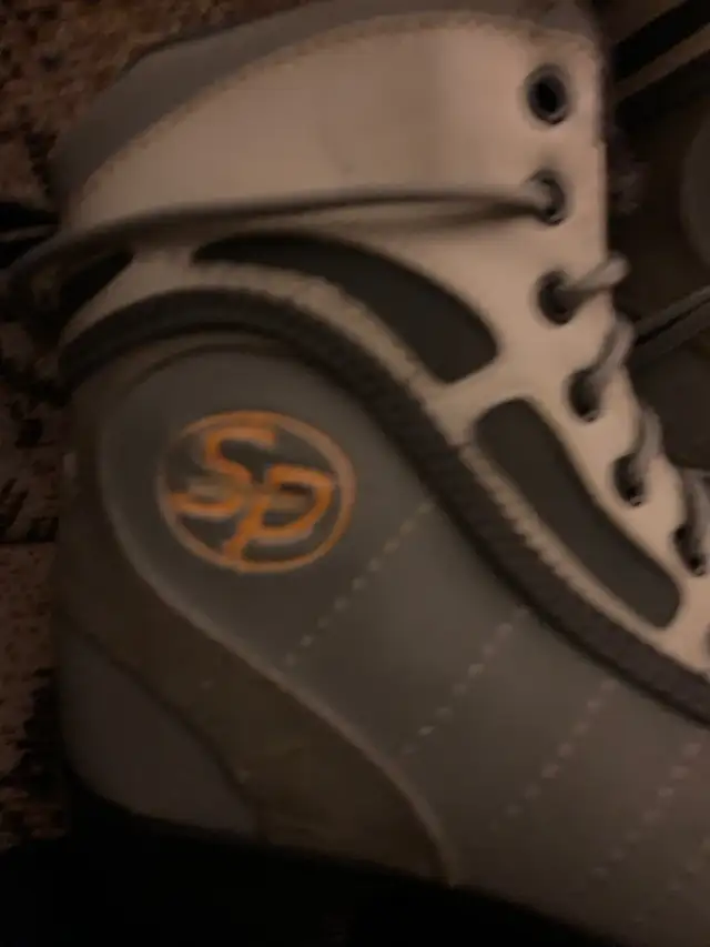 Women’s skates CCM size 6 in Skates & Blades in Ottawa - Image 7