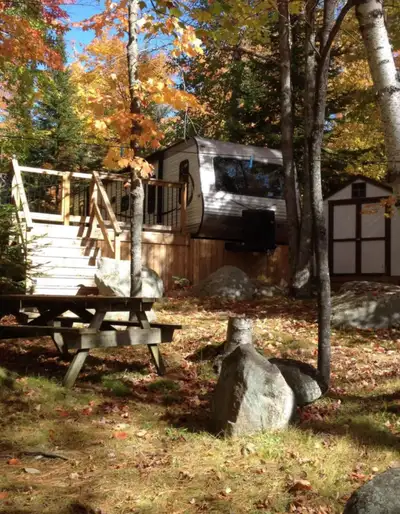 Waterfront Seasonal trailer sites available in a quiet family oriented campground. Please contact he...