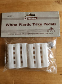 Vintage White Plastic Trike Pedals