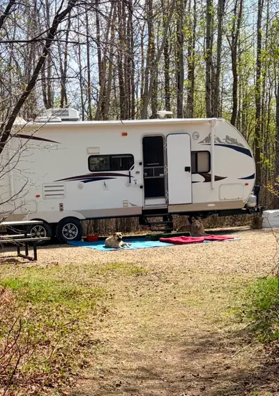 2012 Forest River Cherokee Great family trailer with tons of storage and a rare private bunk room wi...