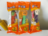 ORIGINAL VINTAGE LOT of 3 PEZ CANDY & HALLOWEEN DISPENSERS