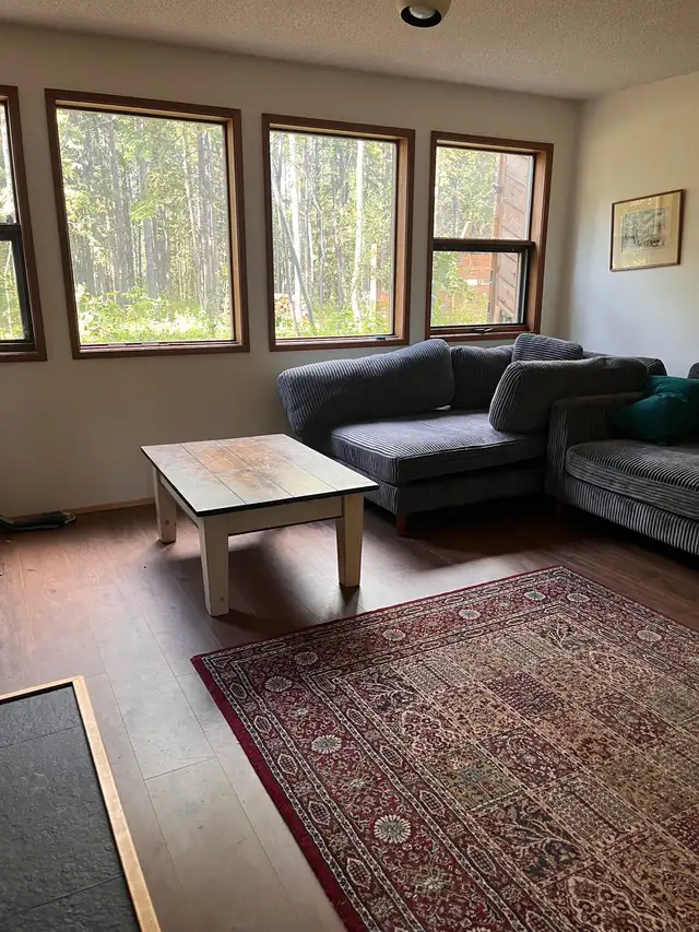 Family home with hot tub for rent during AWG in Short Term Rentals in Whitehorse - Image 5