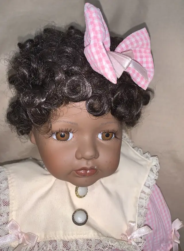 Vintage Magical Moments black porcelain girl doll Jenny in Toys & Games in Oshawa / Durham Region - Image 4