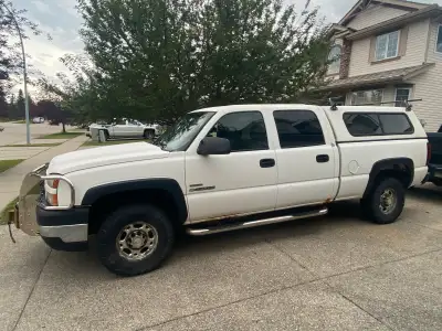 Looking for a NEW truck? This isn’t it. BUT it is mechanically sound. Rusty but trusty. 6.6L Duramax...