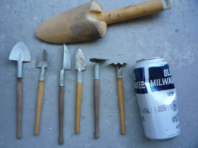 New Handy Household Items # 1 & lots more selling 5467-77 in Other in City of Toronto - Image 11