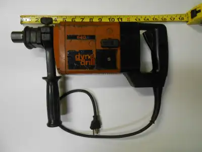 Ramset DynaDrill 640. Made in Germany. Includes 2 Bits: one bit is 1 1/4 (hole diameter size) inch b...
