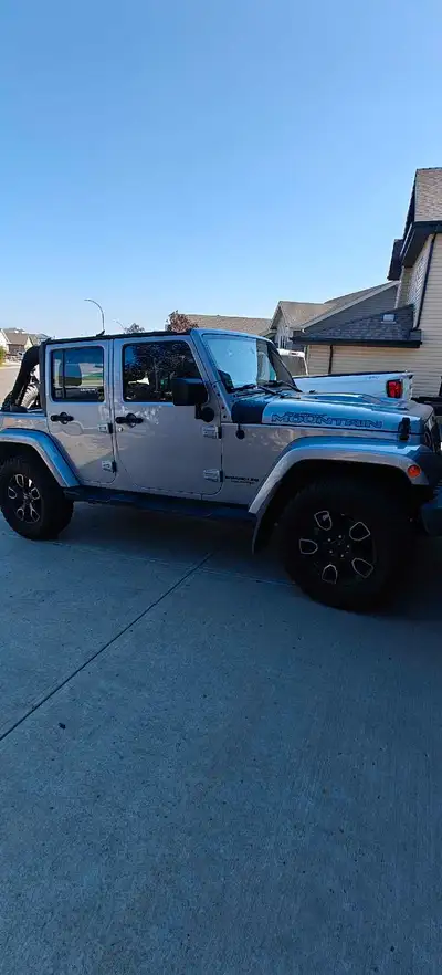 Own the road in this rugged 2017 Jeep Wrangler, featuring a powerful engine and a smooth automatic t...
