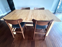 $150 Extendable Dining table