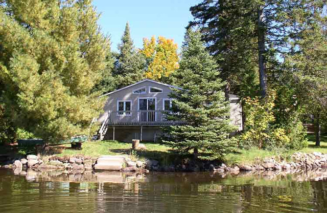 Chalet a Louer Ste Agathe Bord du Lac 6 per ws dans Locations temporaires  à Ville de Montréal - Image 3