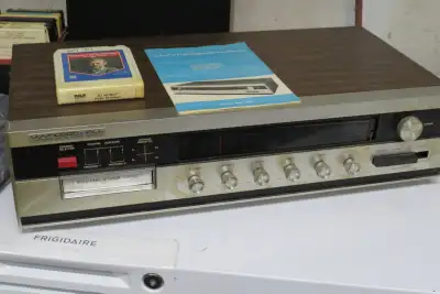 Wynford Hall model NSI-2051 have owner manual works has 2 Loyd speakers approx 30 8 tracks