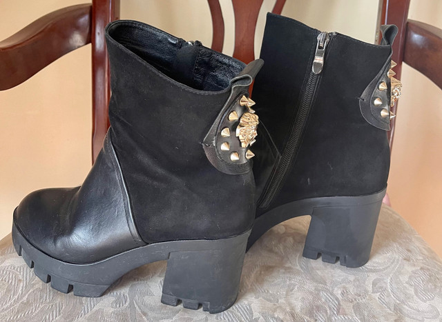 Women's shoes size 36 good condition in Women's - Shoes in Saskatoon - Image 3