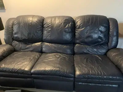 divan cuir La-Z-Boy, View more