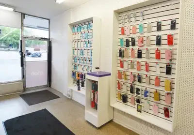 Part time / Fulltime Sales person in Cellphone Store, View more
