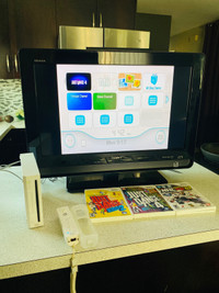 Nintendo  Wii Console Bundle - Controller +  Games