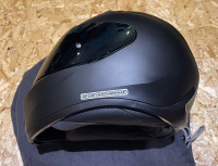 HJC i10 small motorcycle helmet 