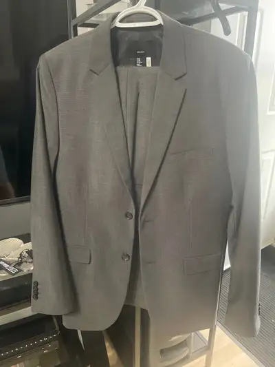 MEN’S FORMAL SUIT, View more