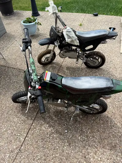 Selling 2 brand new 50cc 2 stroke pit bikes great for kids. $700 for both, price is firm.