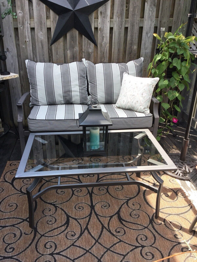 Patio Set in Patio & Garden Furniture in London