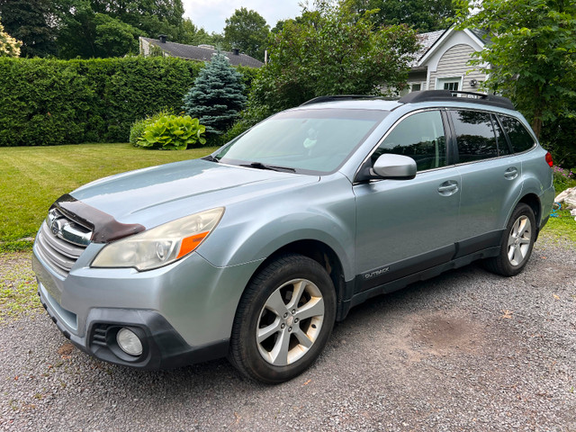 Subaru Outback Touring 2014 dans Autos et camions  à Ville de Québec - Image 2