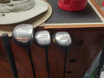 Asst.Golf clubs, View more