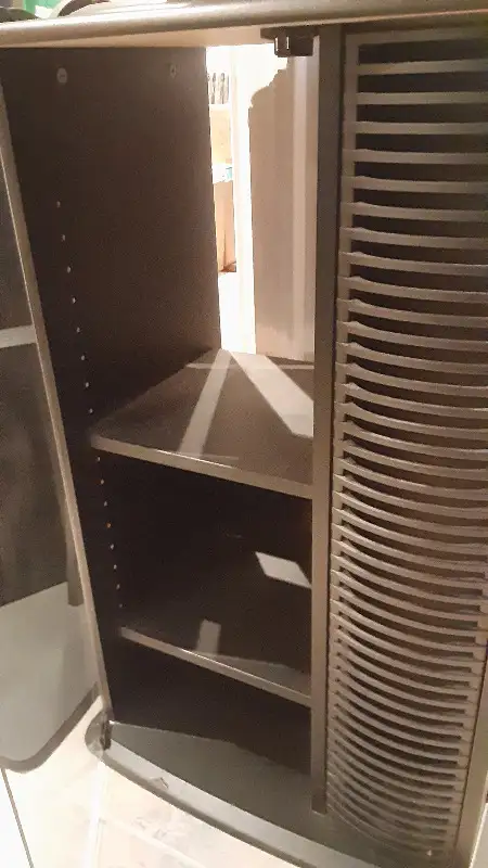 VINTAGE Stereo CABINET + SPEAKER STANDS --- Only $40 !! in Speakers in Mississauga / Peel Region - Image 4