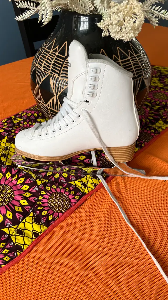 patins Jackson Classic 500 taille 5 in Skates & Blades in Longueuil / South Shore - Image 6
