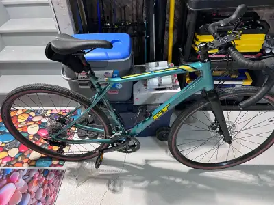 GT Grade Gravel Bike, View more