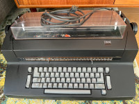 IBM Selectric II 2 correcting electric typewriter