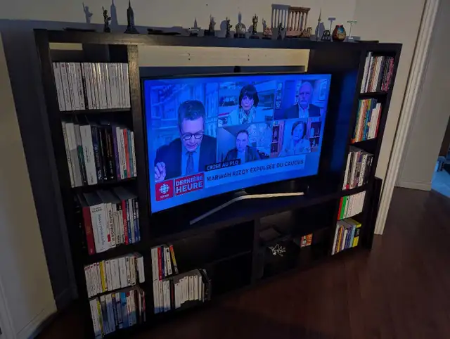 Bibliothèque support de Tv in Bookcases & Shelving Units in Trois-Rivières - Image 3