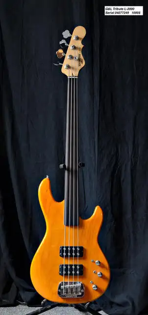 Guitare Bass Fretless/ Fretless Bass Guitar G & L Tribute, View more