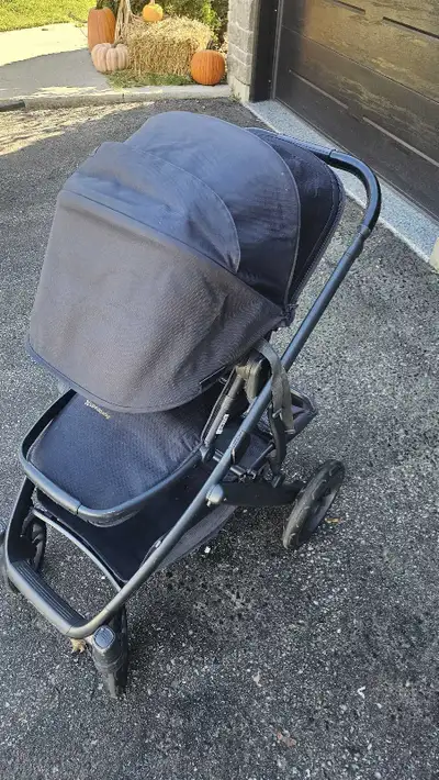 Uppababy Vista V2 stroller, View more