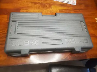 Boss BCB-60 valise pedalboard à vendre $120, View more