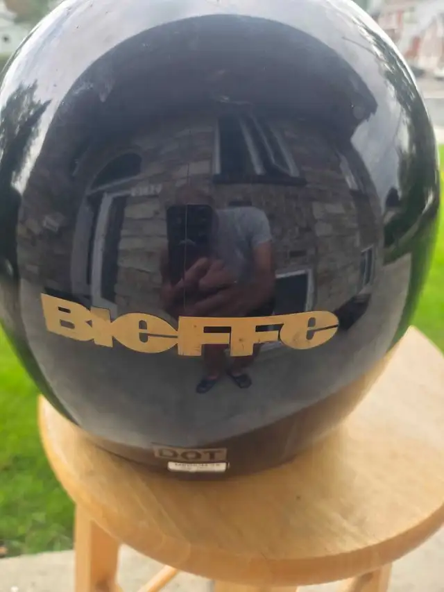 Motorcycle helmet/Casque de moto  Size: Medium (57-58 cm) in Motorcycle Parts & Accessories in Longueuil / South Shore - Image 4