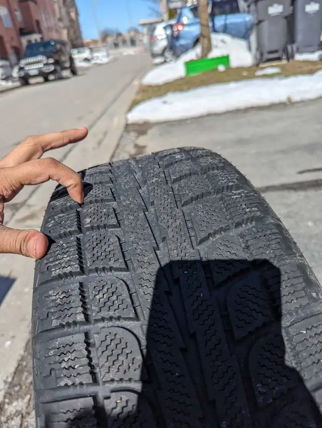 225 55 r17 winter tires in Tires & Rims in Mississauga / Peel Region - Image 4