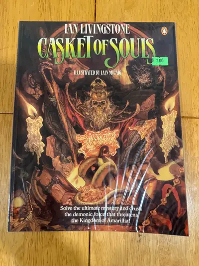 Dive into the dark fantasy world of Amarillia with this used copy of Ian Livingstone's 'Casket of So...