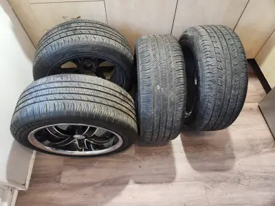 9/32 tread depth on all tires