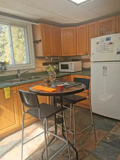 2 bed room close to UTSC