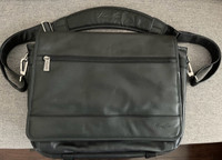 Expandable Faux Leather Laptop bag Kenneth Cole