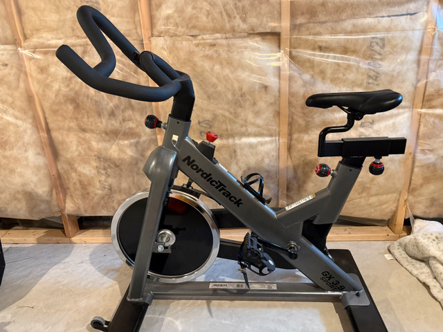 NordicTrack Spin Bike in Exercise Equipment in Ottawa
