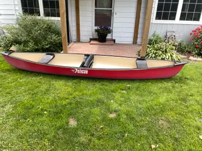 Pelican Canoe. 15.5 ft long Model - Explorer DLX Asking - $850 Located in Portland, ON