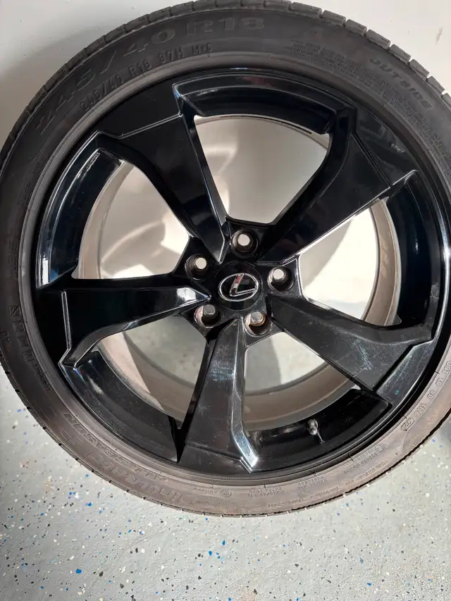 Black Pirelli 245/40/18 Cintauro P7 tires in Tires & Rims in Mississauga / Peel Region - Image 3