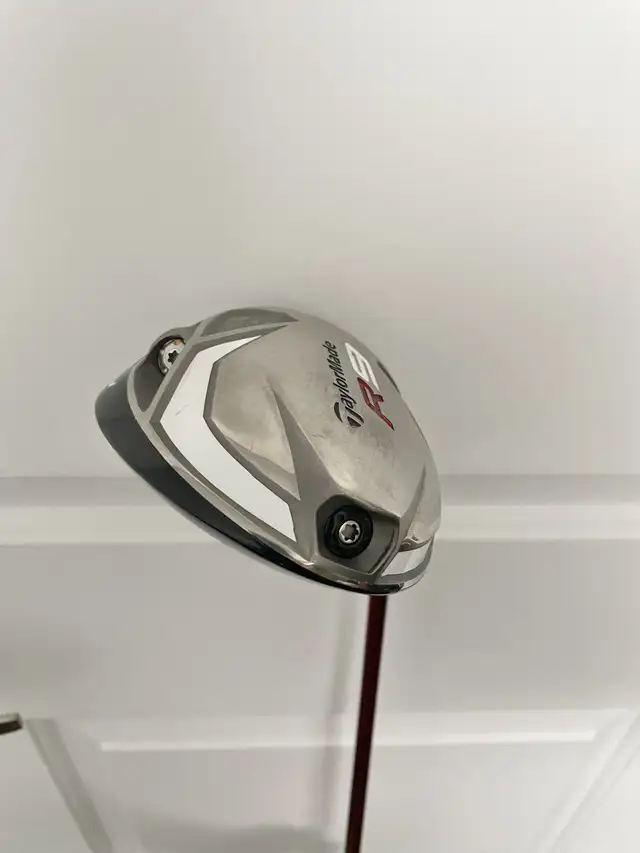 Taylormade R9 Driver (RH) in Golf in Ottawa - Image 4