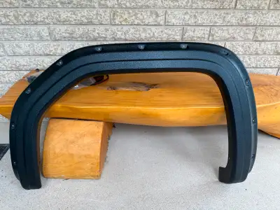 Looking to trade. Fishing gear , unwanted broken jewelry or wood working tools. Hardwood lumber. Sen...